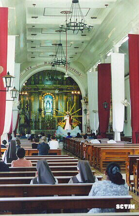 Interior de la baslica